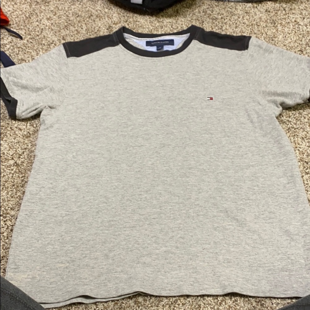 GREY MEDIUM TOMMY TEE SHIRT